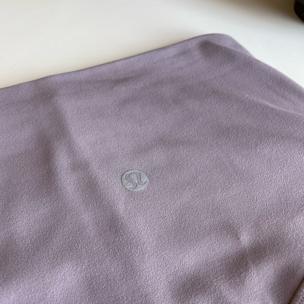 Lululemon Align Super-High Waist 10'' Biker Shorts in Lila - Picture 2 of 7